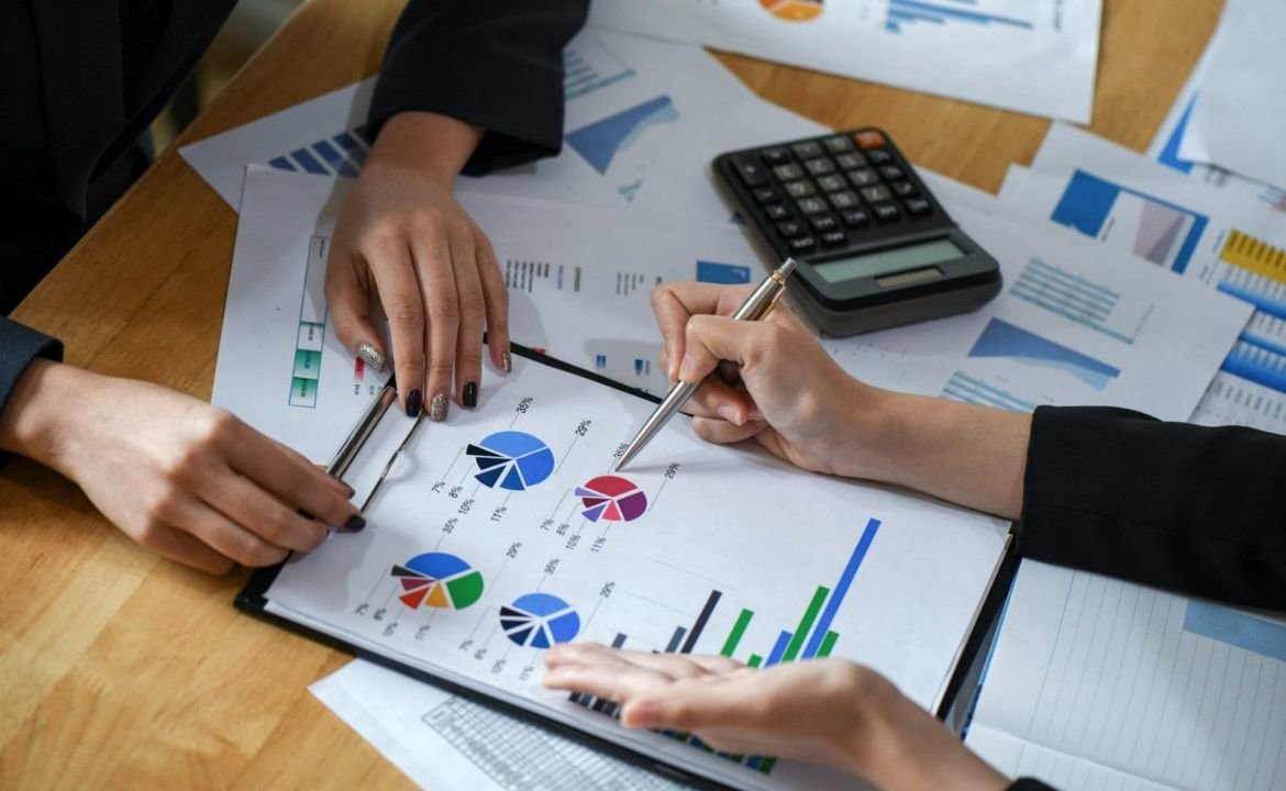 consultant Wiufamcta Jivbcqu