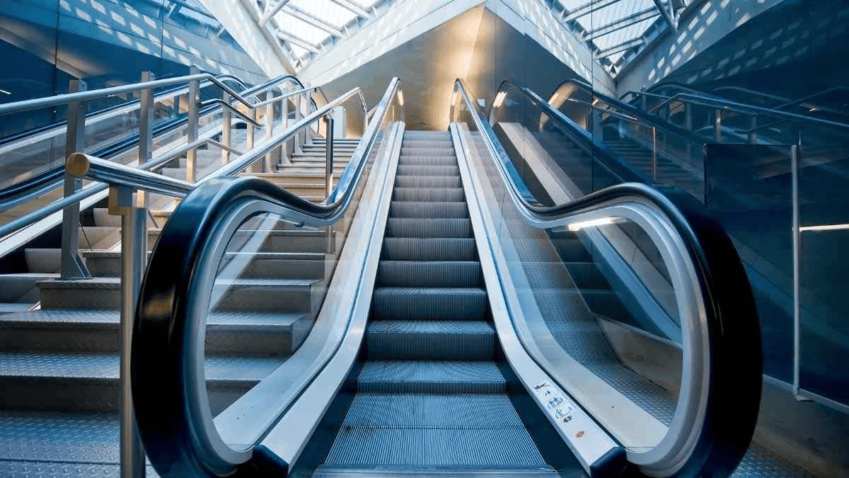 Escalator Manufacturer: Choosing the Right Partner for Safe and Efficient Vertical Transportation